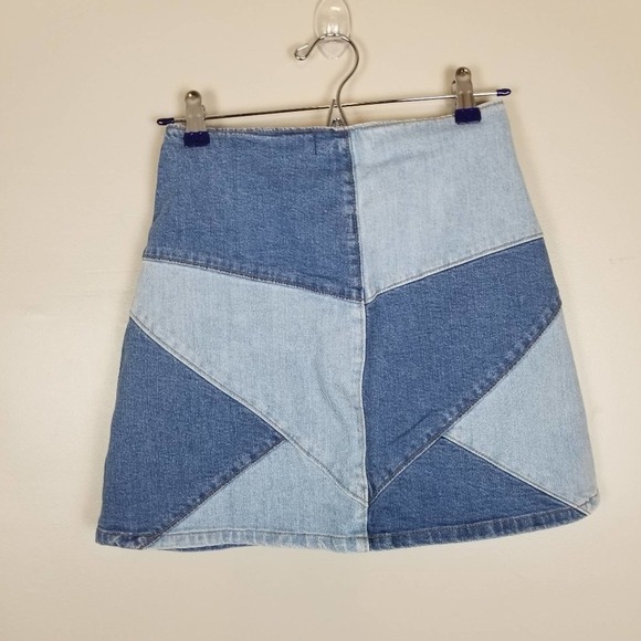 Madewell pieced patchwork denim mini skirt, size 24 - Picture 6 of 8